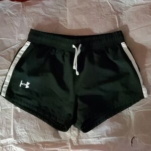 Under Armour Black Shorts Youth 10-12